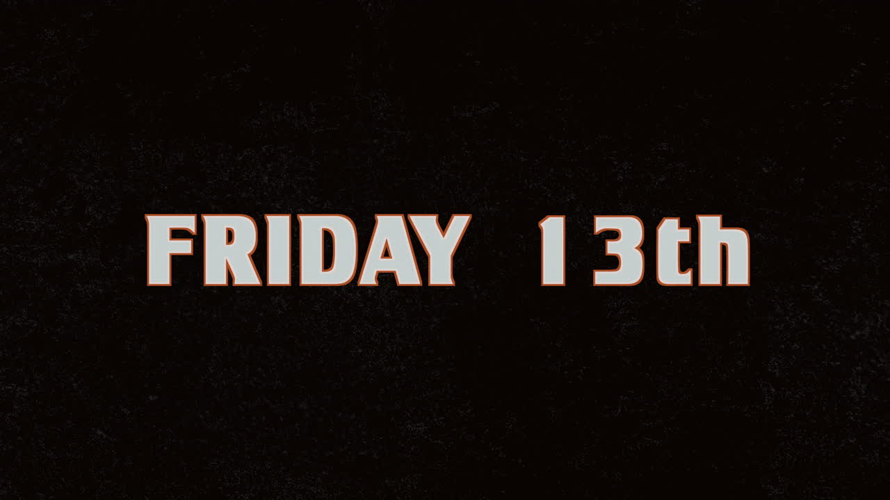 viernes 13 con en la pantalla del monitor negro