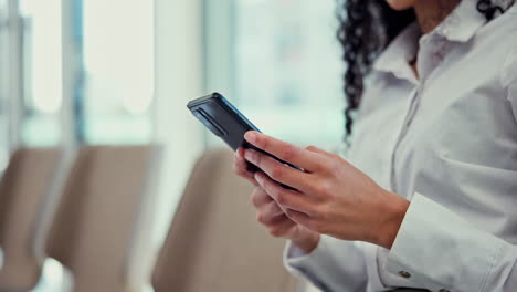 Professional,-woman-and-hands-with-cellphone