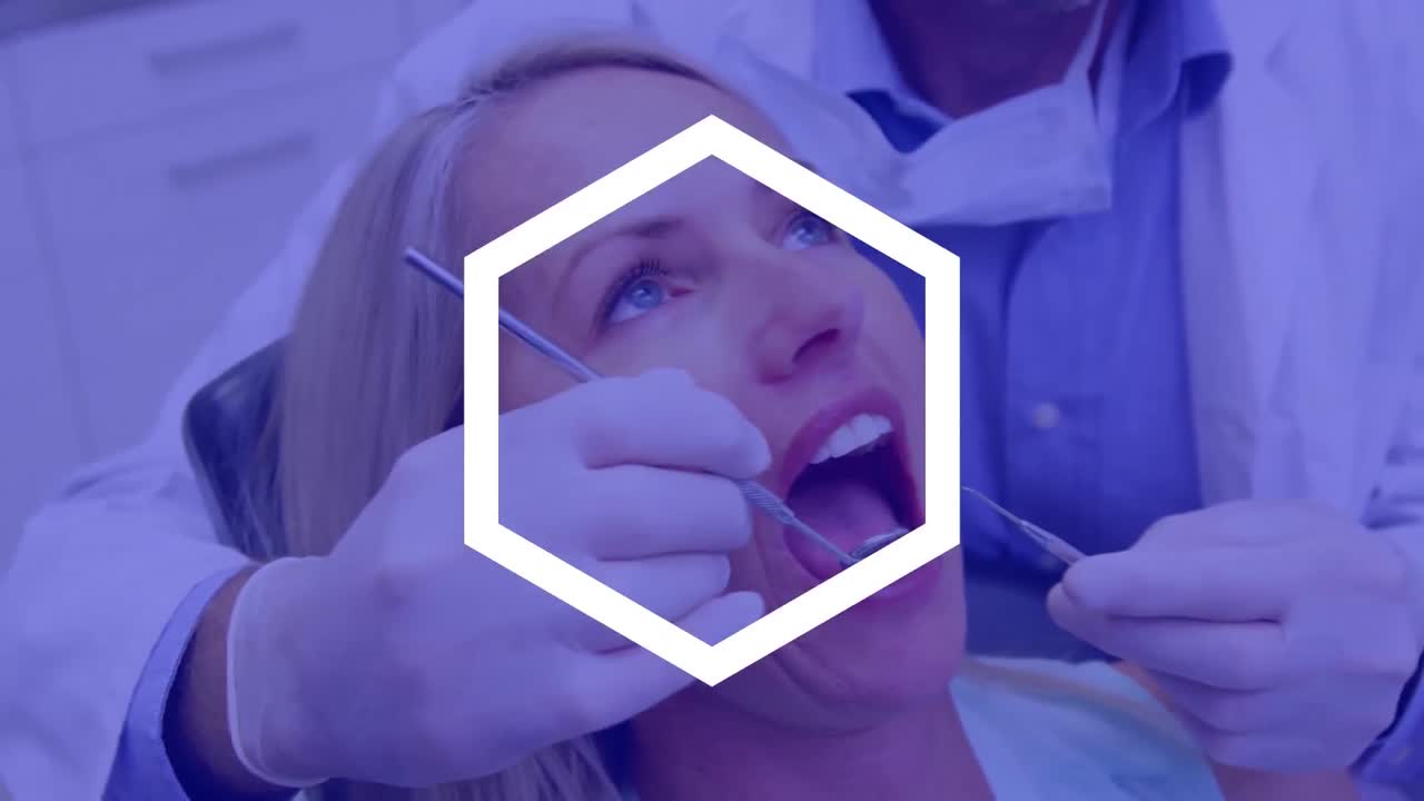 Animaatio kuviosta ja violetista sävystä hammaslääkärin tuolissa olevan potilaan ja hammaslääkärien yllä.