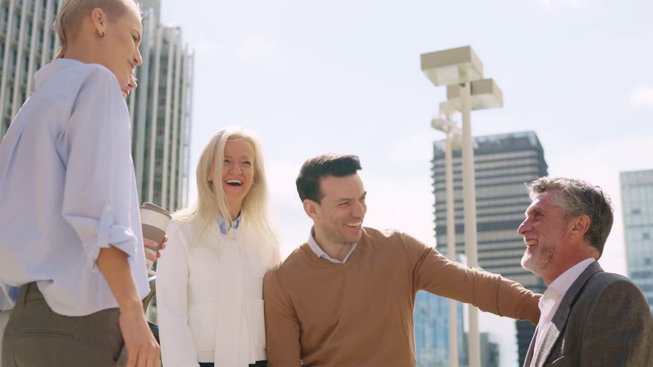 Group of business people meeting in the city