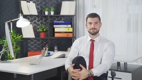 Exercises-that-can-be-done-in-the-office.-Stretching-exercises.