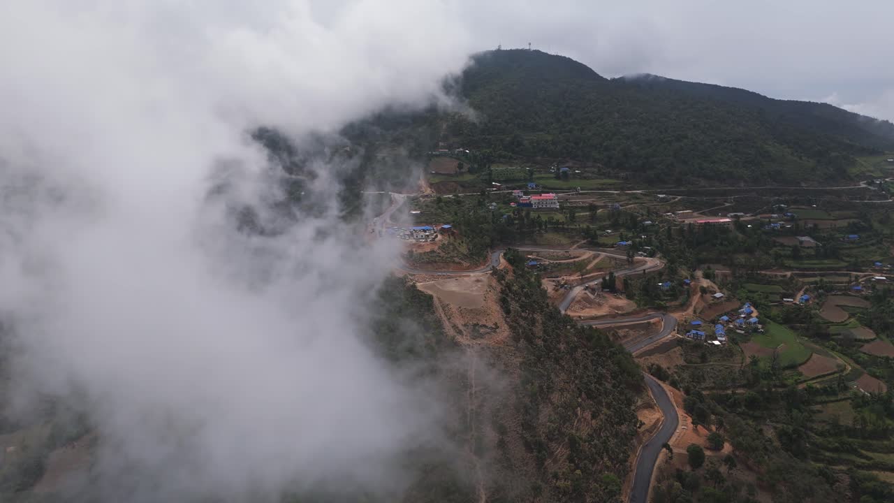 el hermoso paisaje de nepal rolpa