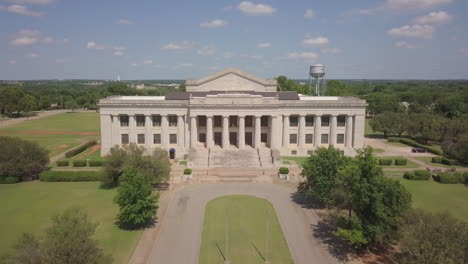 aerial of white house with drone moving backward