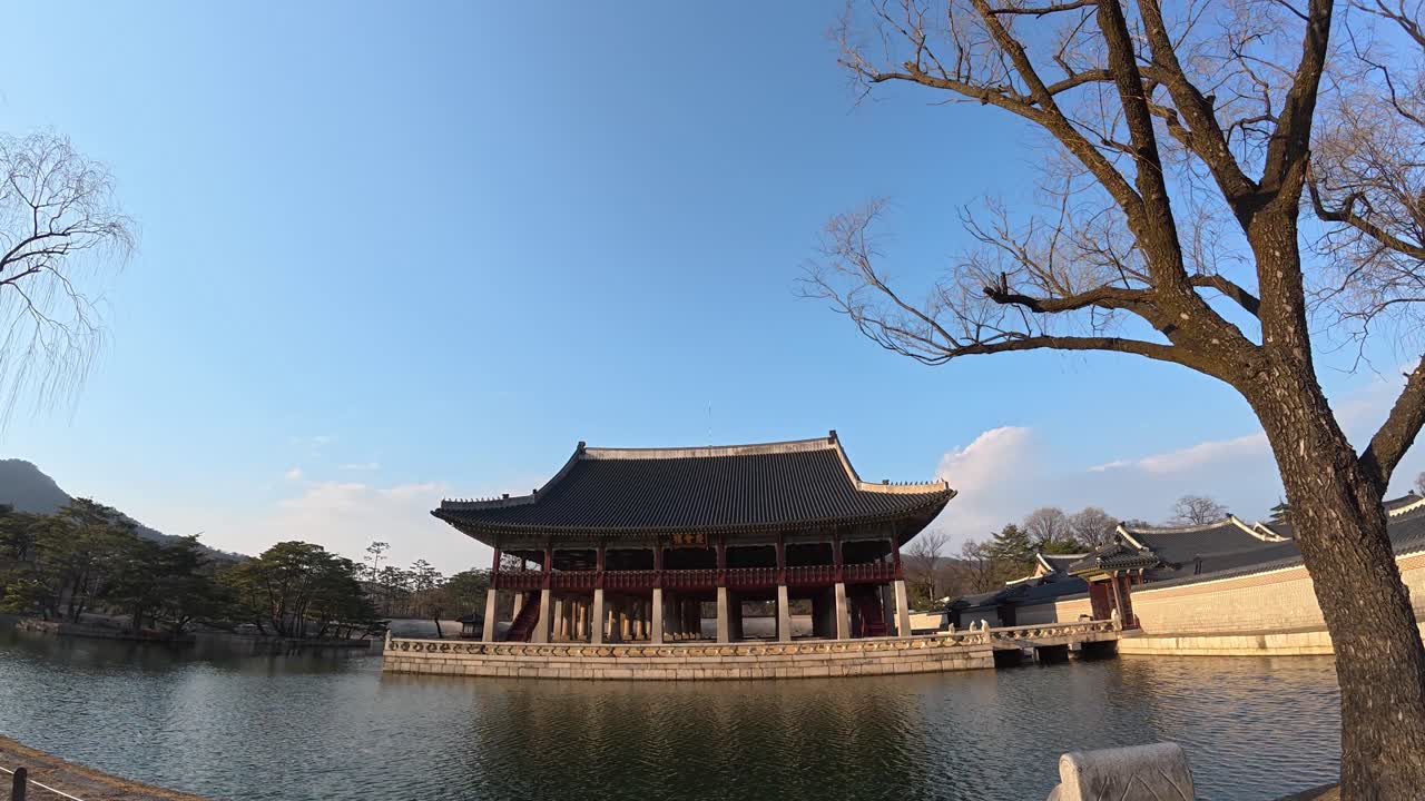 Gyeongbokgung Palace - Cultural Landmark In Seoul, South Korea - Wide Shot
