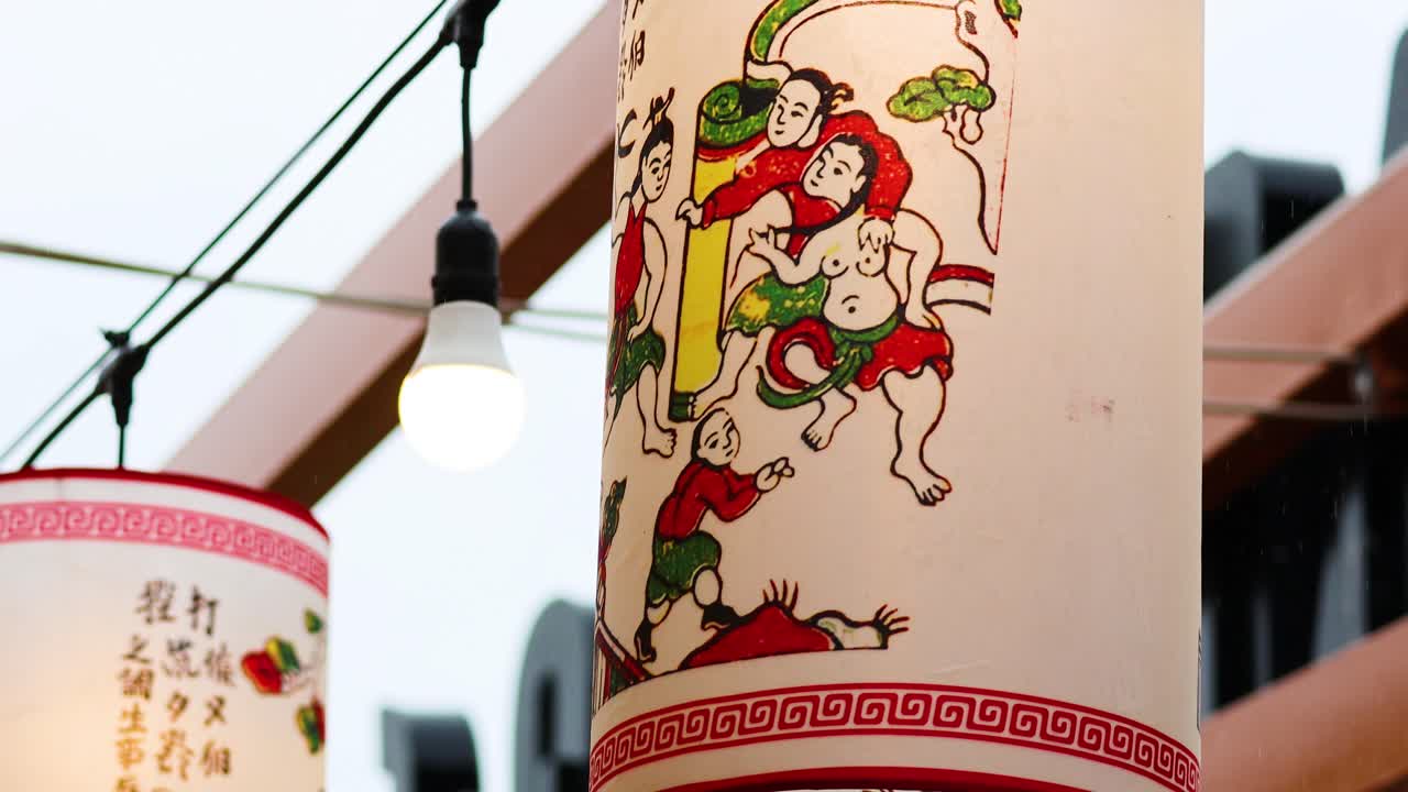 linternas decorativas con arte tradicional en hanoi