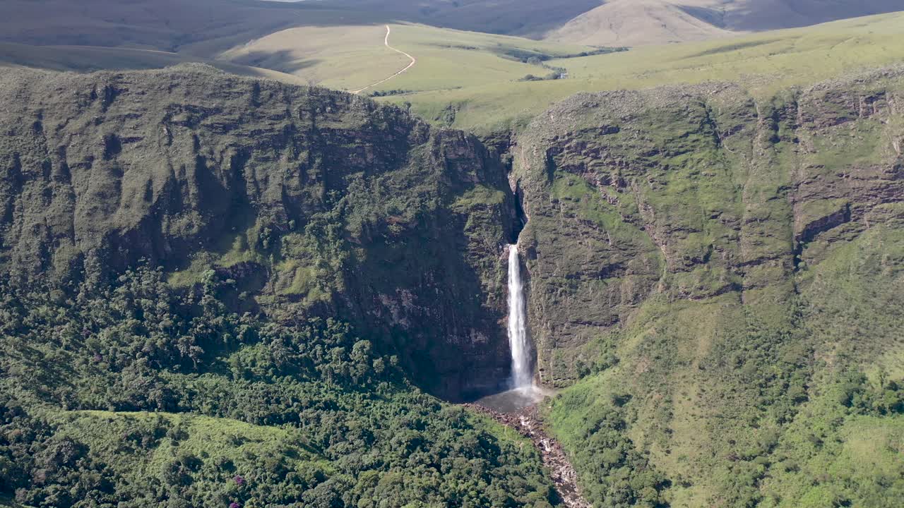 카스카 단타 폭포, 세라 다 카나스트라 국립 공원, 미나스 제라이스, 브라질