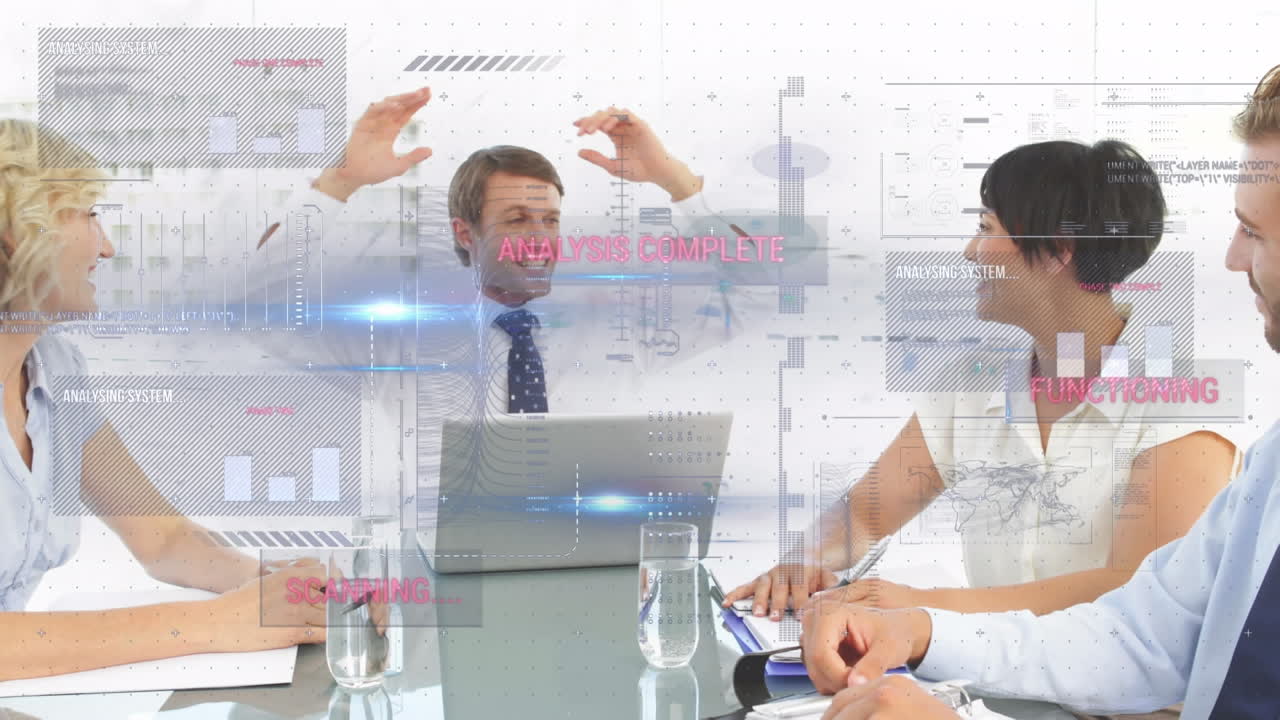 animación del procesamiento de datos financieros durante una reunión de negocios