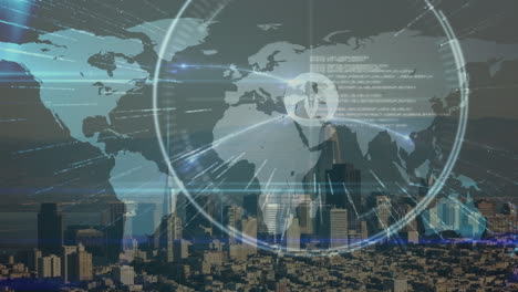 animación del procesamiento de datos y mapa del mundo sobre el paisaje urbano