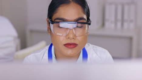 scientist in laboratory, woman