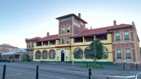 a static view of the grand hotel in queenscliff, victoria, captured during a calm evening with soft natural lighting