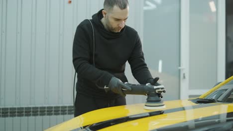 professional car detailing – washing, ceramic coating, and interior cleaning