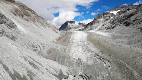 Afternoon-flyover-over-Otemma-glacier-in-Valais,-Switzerland