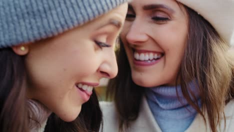 Close-up-video-of-women-meeting-and-shearing-presents