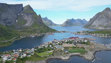 Reine-Village-in-Lofoten-Islands-Archipelago,-Norway,-Scandinavia---4k-Aerial-in-Summer