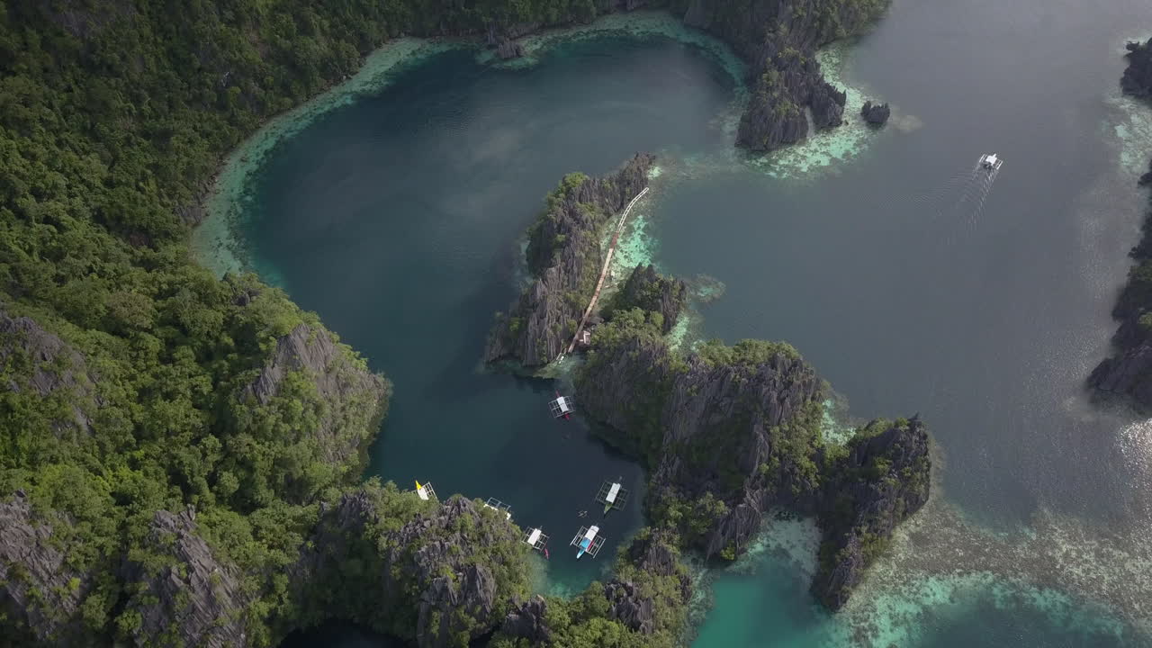 Isola di Coron nell'arcipelago delle Calamian, Palawan, nelle Filippine