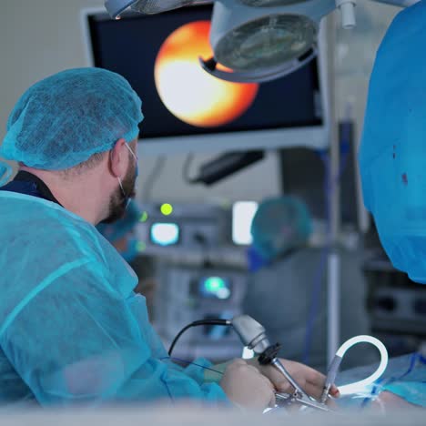 medical doctor performing operation