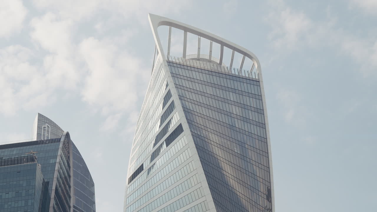 rascacielos modernos en una ciudad