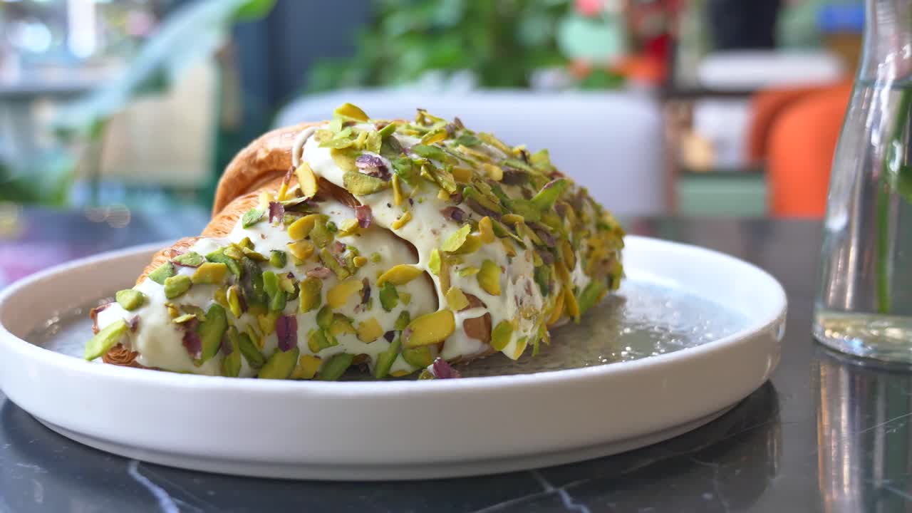 피스타치오 크로아산