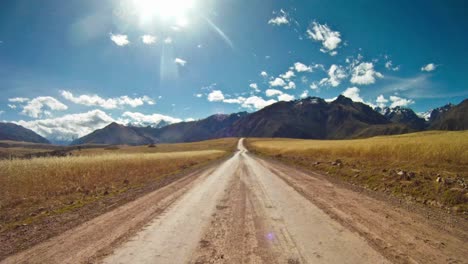 Driving-through-the-Sacred-Valley