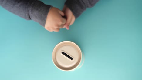 dinero de ahorro para niños