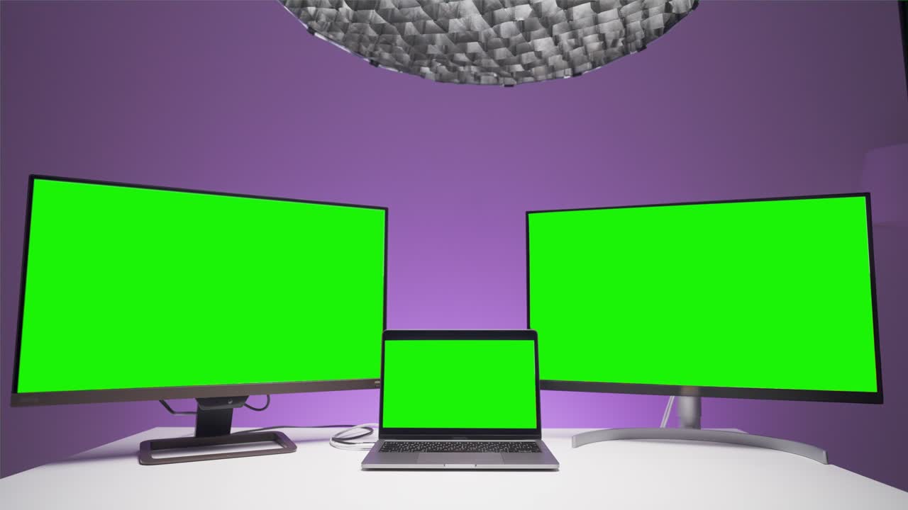 Green Screen Workstation in a Studio