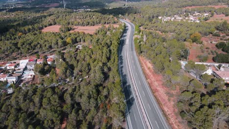 Luftlandschaft-Der-Autobahn-Am-Wald