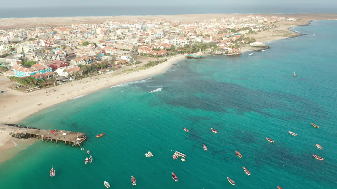 산타 마리아 시, 케이프 버트, 살 섬