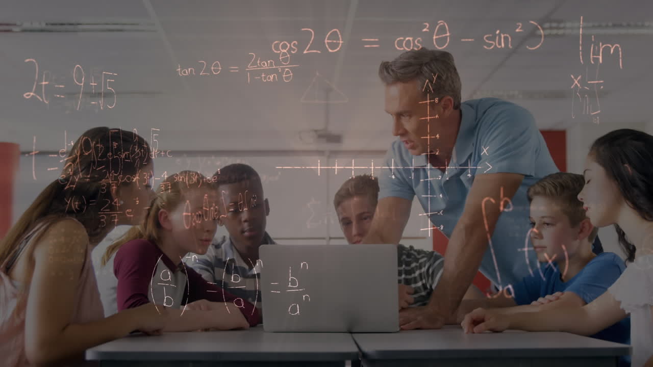 Animation von mathematischen Gleichungen über Schulkindern, die einen Laptop benutzen