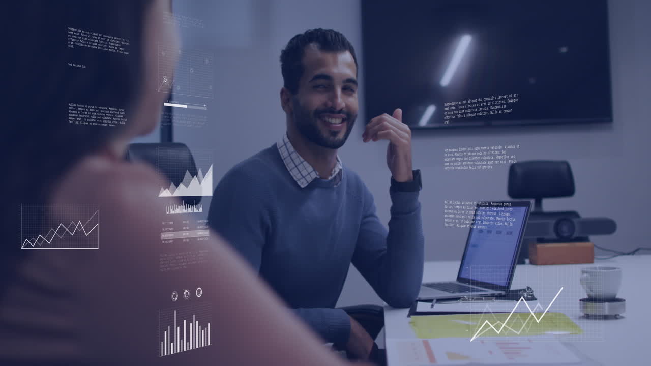 animación de estadísticas y procesamiento de datos sobre empresario biracial en el cargo