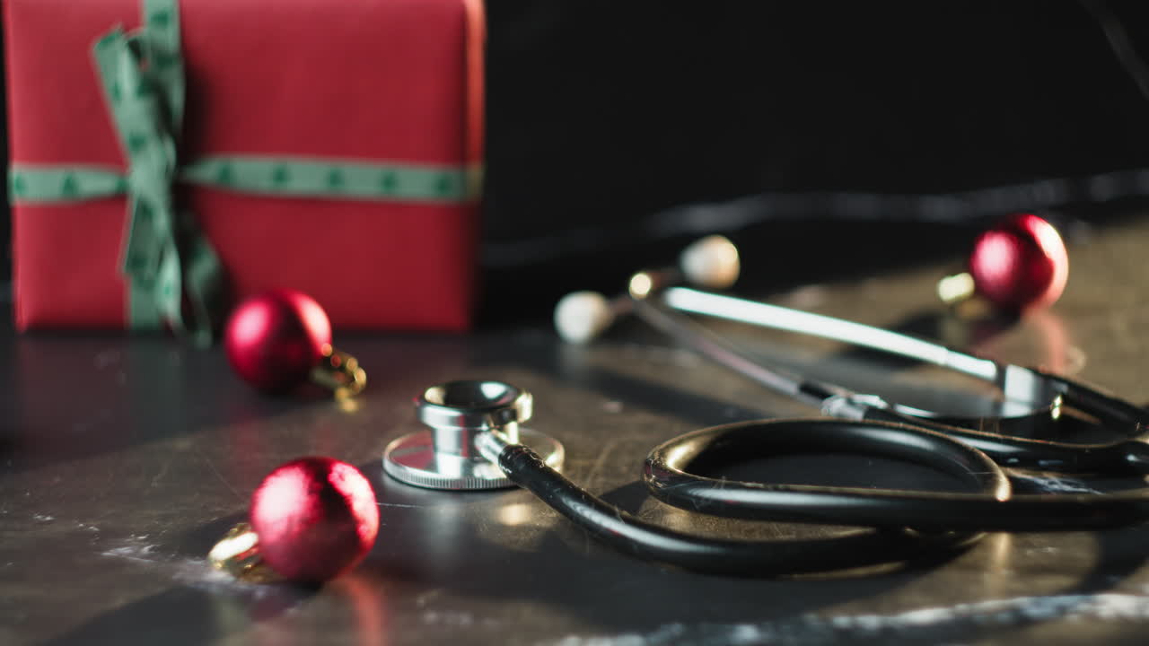 I medici privati si prendono una pausa per le vacanze di Natale