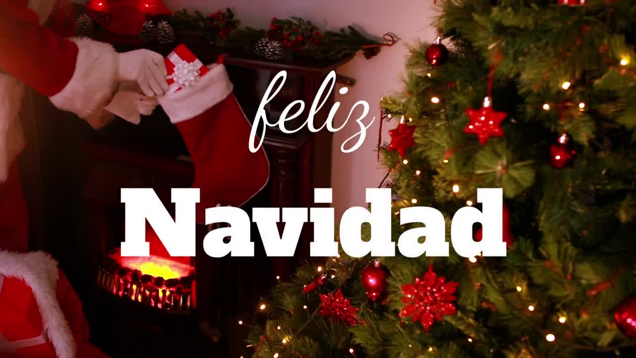 feliz navidad escrito sobre la chimenea en tiempo de navidad