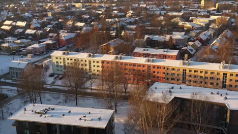 Drone-shot-of-Karlova-district-begging-from-Tähe-street