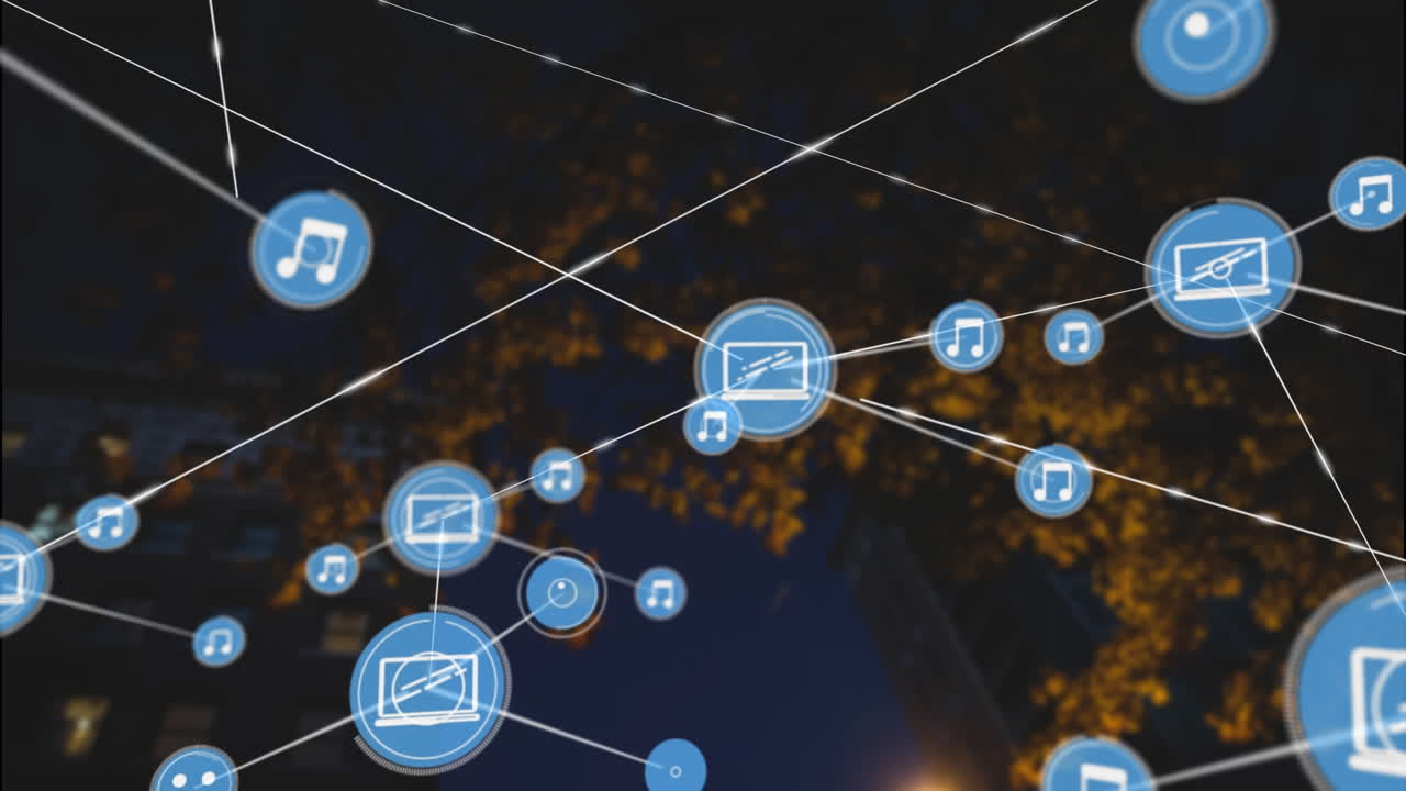 animación de la red de iconos digitales contra vista de ángulo bajo de árboles y edificios altos