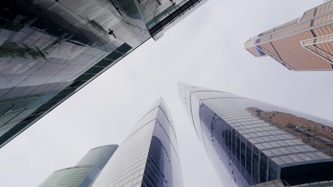 rascacielos modernos en una ciudad