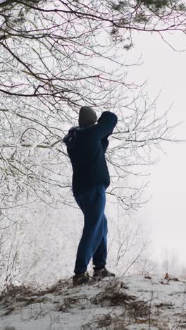 photographer on the snow