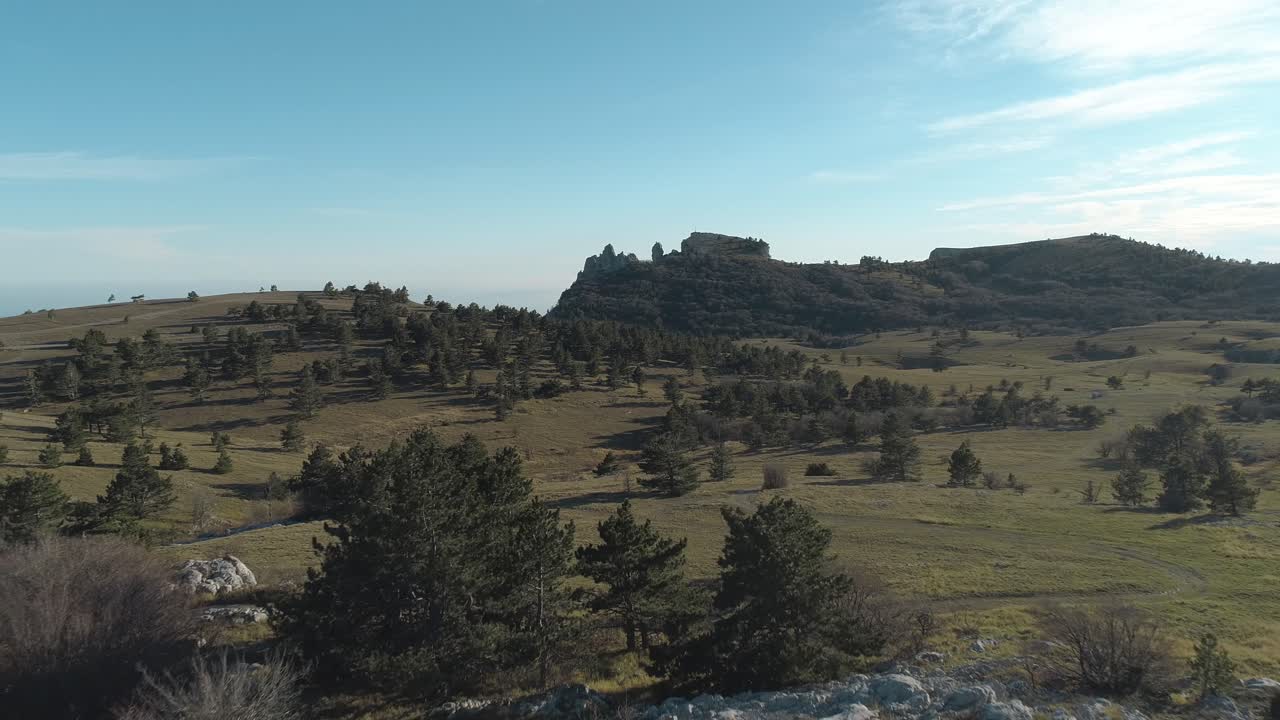 산악 풍경의 공중 사진