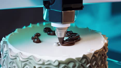 automated cake decorating with 3d food printer