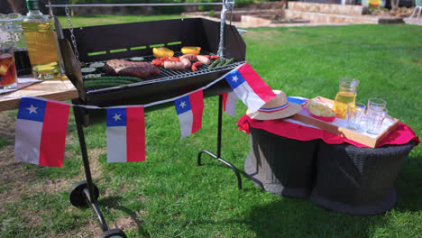 Nationalfeiertage-Chile-Grill-Grill-18.-September-Fleisch-Und-Flaggen