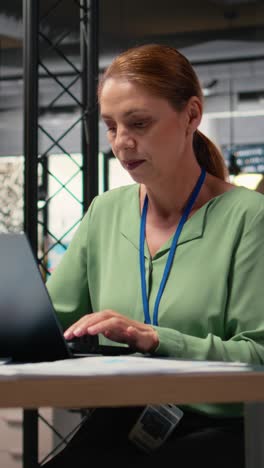 vertical video confident entrepreneur blending digital data tools with strategic thinking