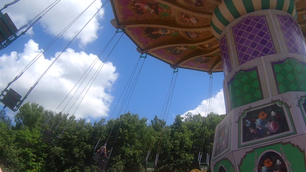 atracción en el parque