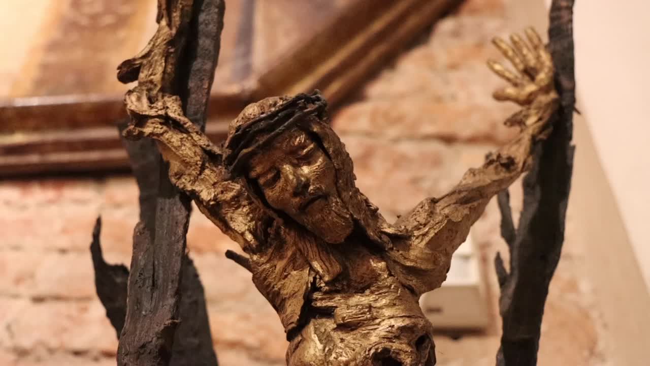 예수 와 십자가 의 사랑