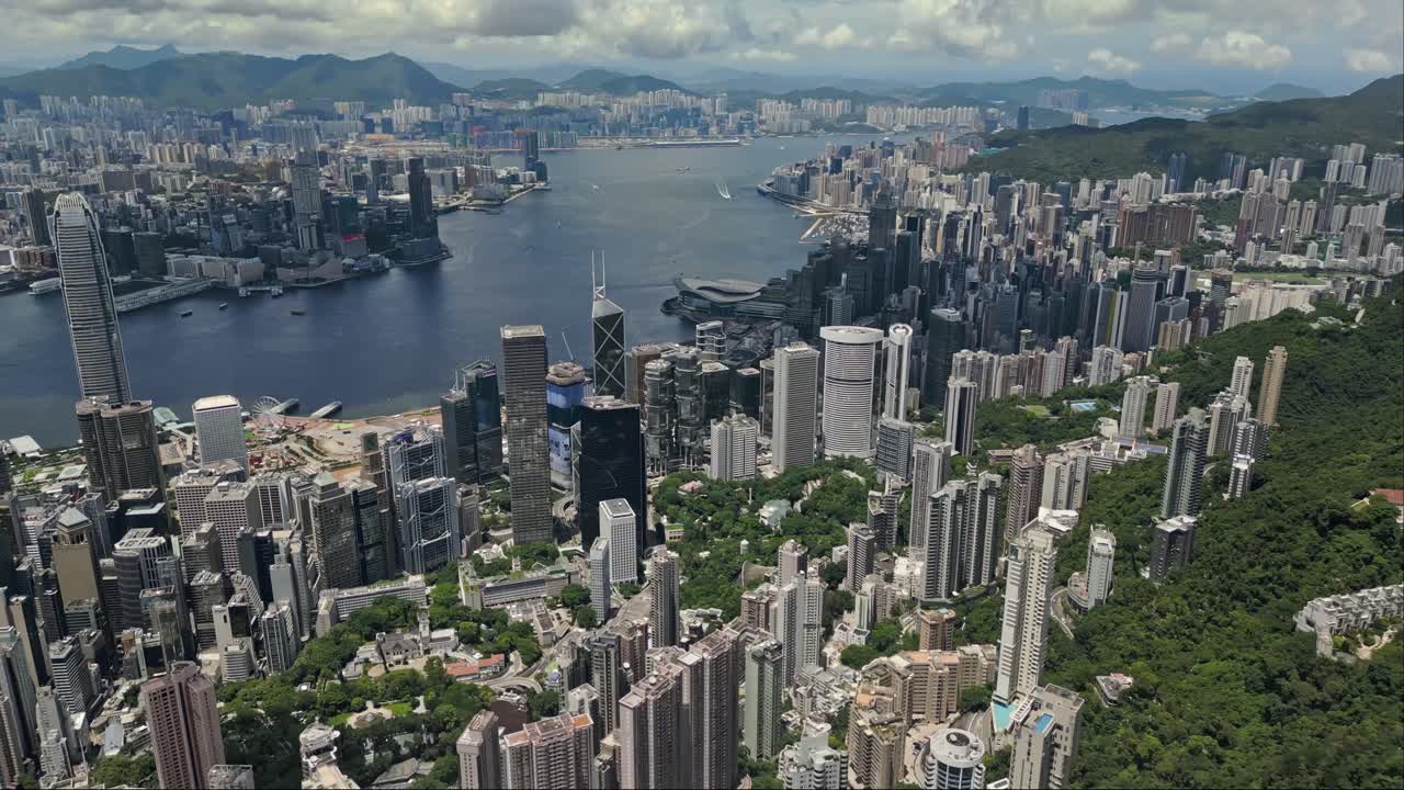 aerial del horizonte de hong kong y el puerto