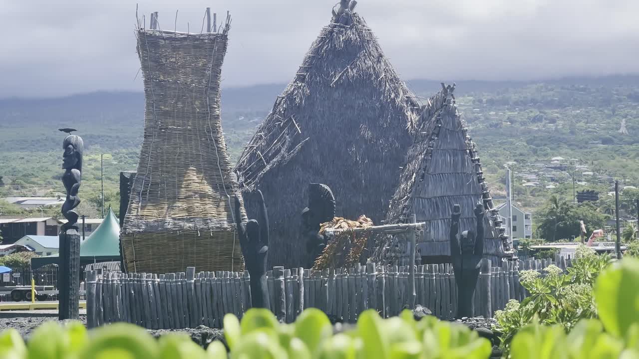 Cinematic close-up dolly shot of the historic Kamakahonu House in Kailua-Kona, Hawai'i