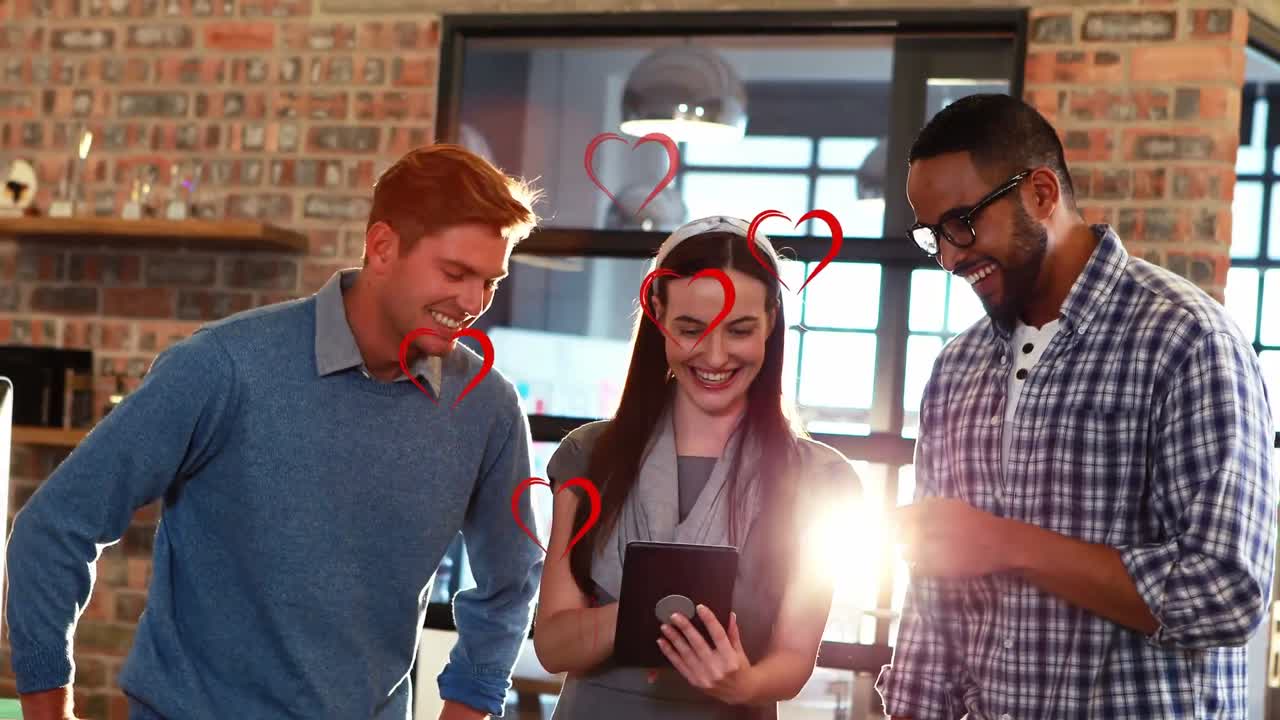 animación de corazones caídos sobre un grupo diverso de personas de negocios