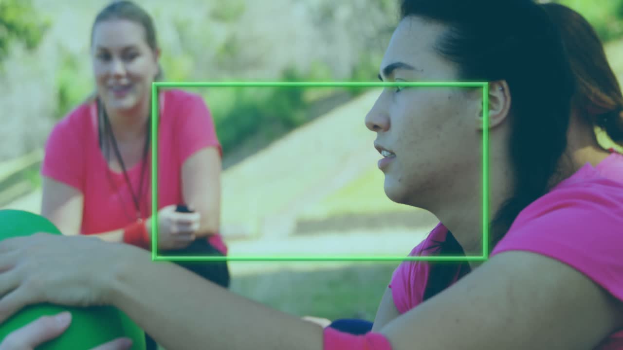 animación del cuadro sobre diversas personas haciendo ejercicio.