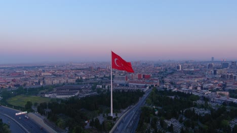 turkey flag color