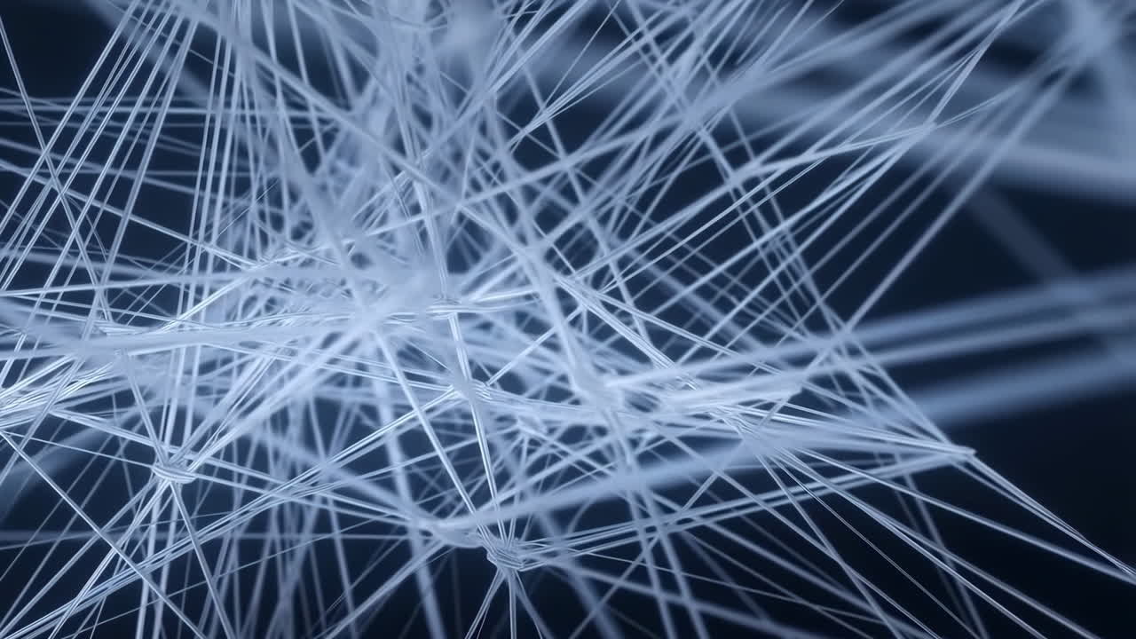 Абстрактная синяя сеть пересекающихся линий, крупный план: замедленная съемка светящихся нитей и узлов, холодный синий