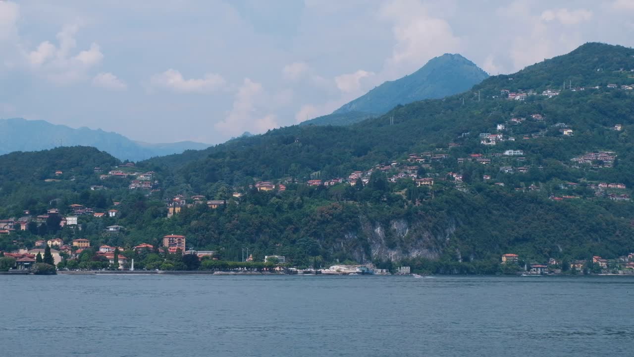Picturesque Lake Como Scenery with Mountains and Town