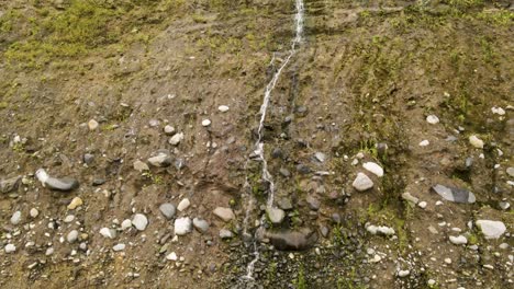 water-fall-in-the-mountian