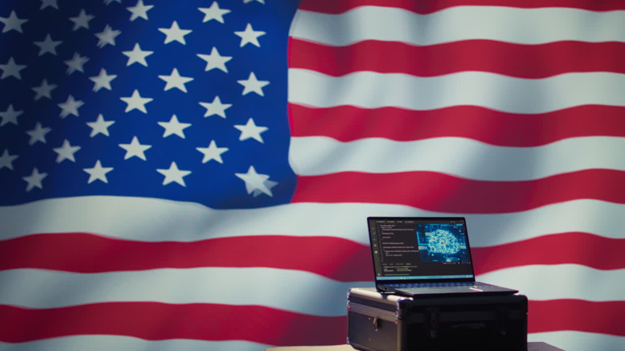 ingeniero que trabaja para la cia de estados unidos construyendo algoritmos de inteligencia artificial